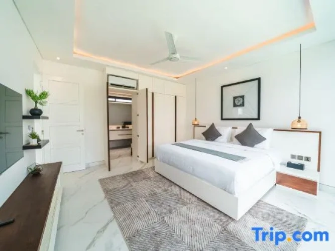 3 Bedrooms Double Villa