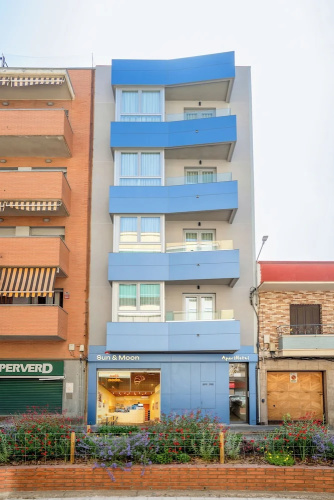 Sun & Moon Aparthotel - El Prat de Llobregat