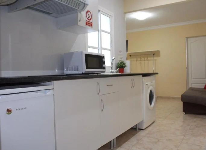 1 Bedroom Apartment