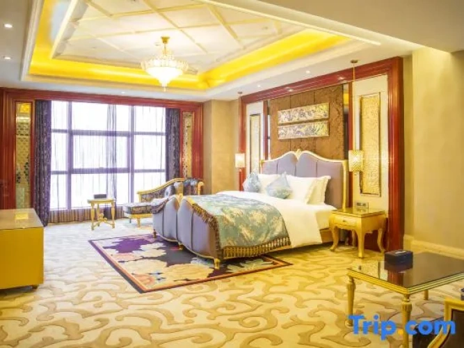 Presidential Quadruple Suite