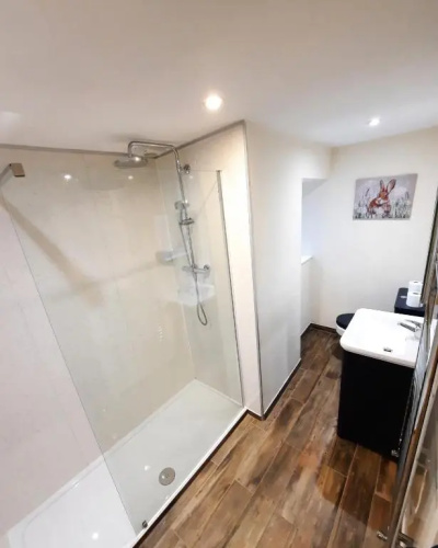 Holiday Cottage 4