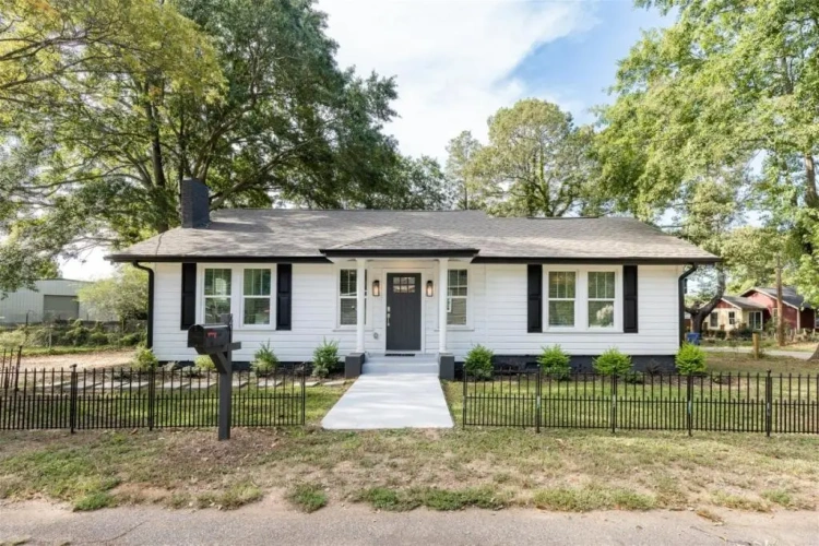 3 Bedrooms Cottage