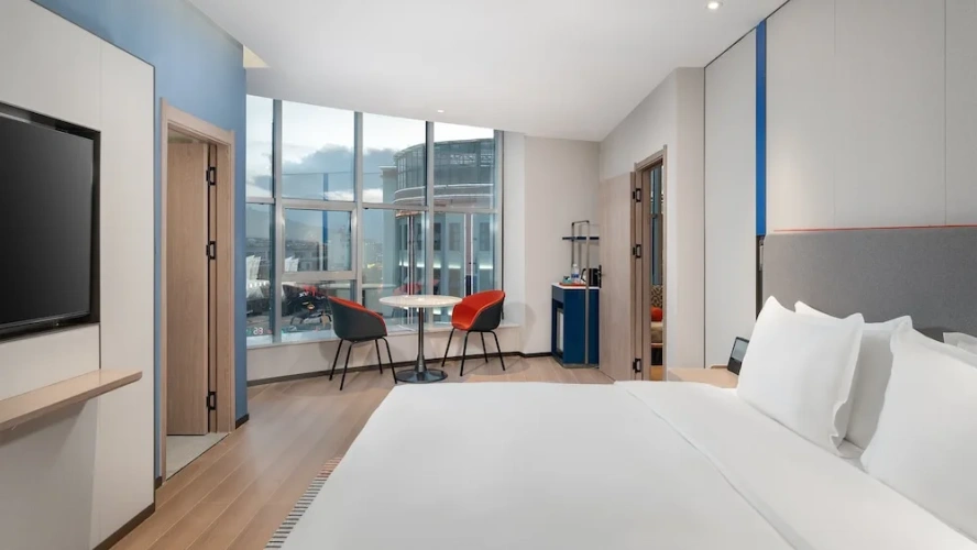 Double Suite