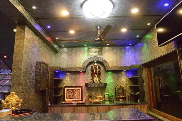 Vasanth Villa