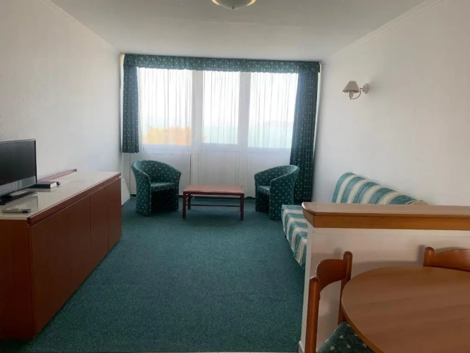 2 Bedrooms Deluxe Apartment with lake view