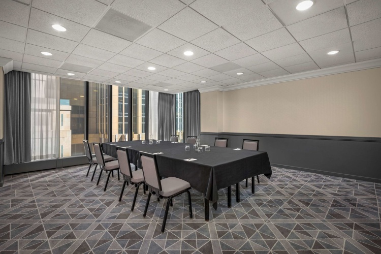 The Marquette Hotel, Curio Collection by Hilton photo 22