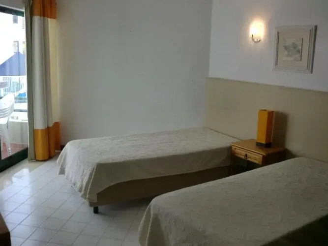 1 Bedroom Apartment with balcony