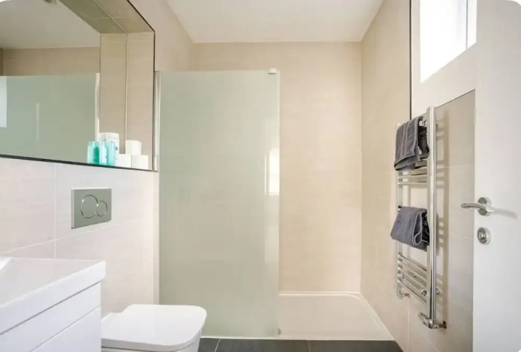 Brand New Luxury Self Contained Flat