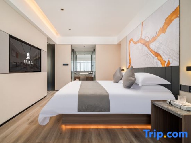 Superior Double Suite with sea view