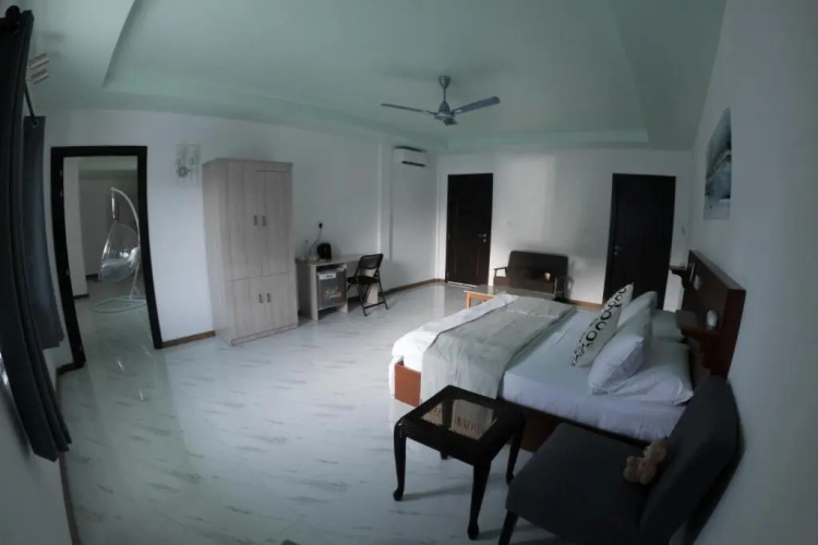 Clouds Beach Retreat Laamu