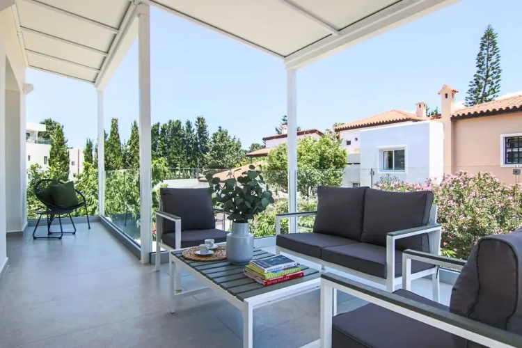 Phaedrus Living Seaside Luxury Limnaria 172