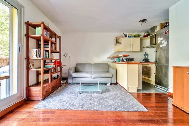 Well-equipped Studio With Balcony - Paris 19ème