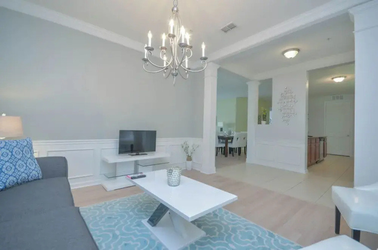 Tropicana Lakeview