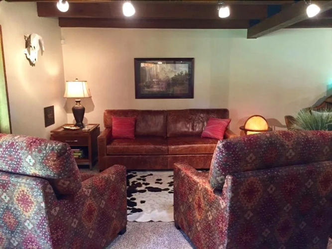Sisters on Sycamore Bed & Breakfast