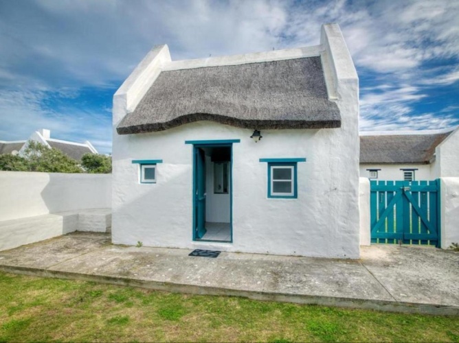 Standard Cottage