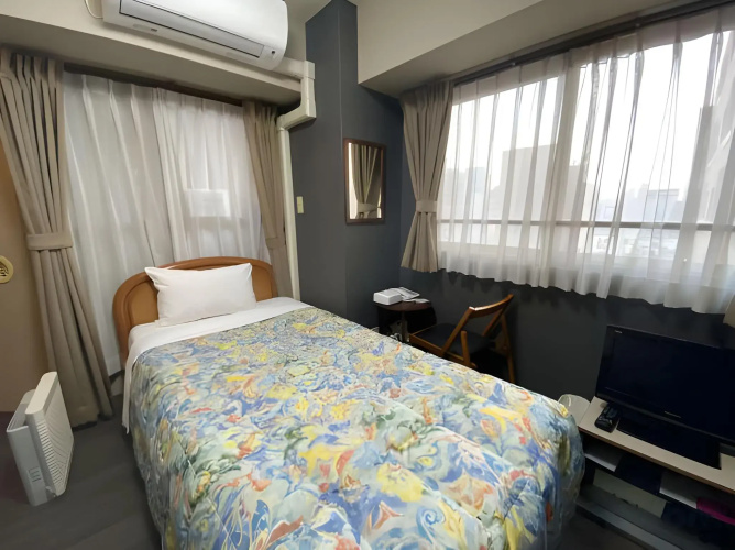 Azu Garden Nipponbashi