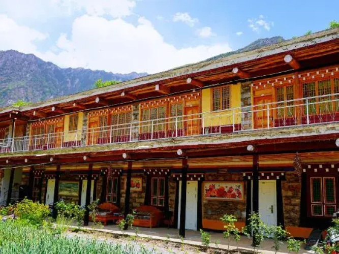 Danbalaxian Homestay