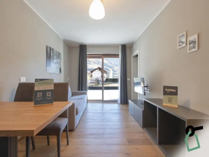 1 Bedroom Quadruple Apartment with balcony