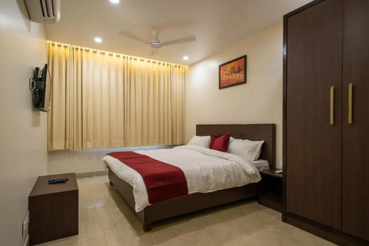 Sheerha Royal Residency
