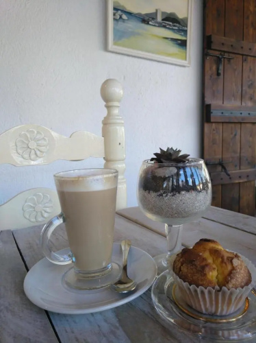 Zhimbad B&B by the sea