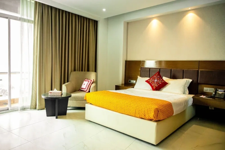 Standard Single Family room