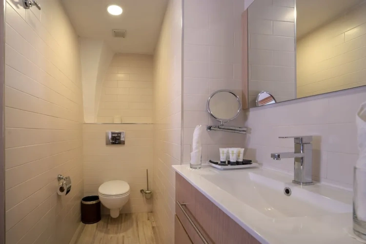 Economy Twin room