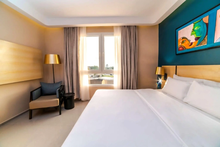 Standard Double room with city view