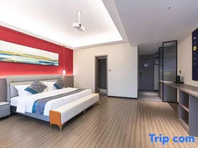 Superior Suite