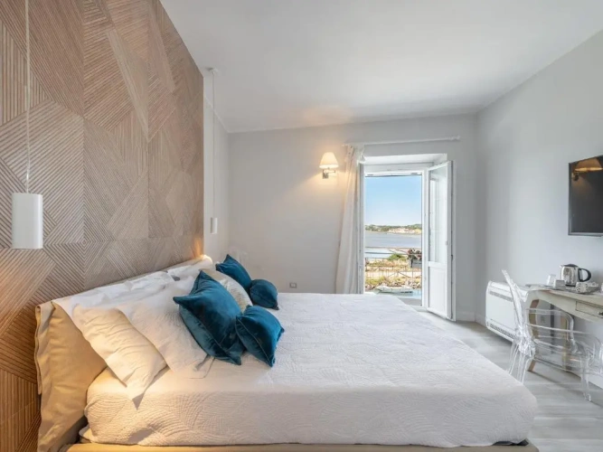 Deluxe Double room with balcony