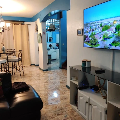 2 Bedrooms Family Apartment with balcony and with ocean view