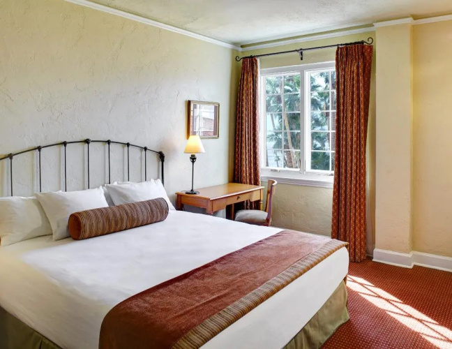 The Inn at Death Valley – Inside the Park