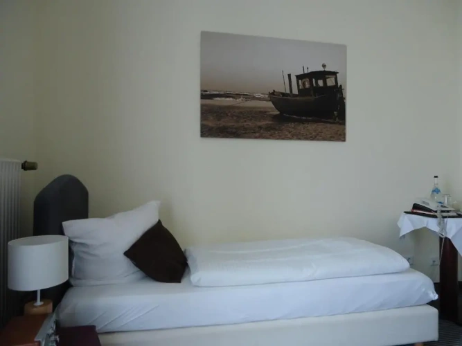 Standard Single room with balcony