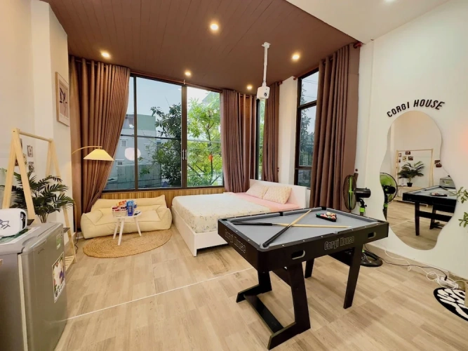 Deluxe Studio