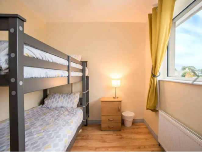 3-bed House in Clonmany With Panoramic Hillside Se