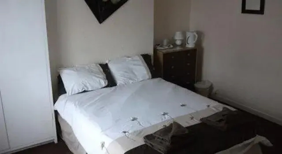 Three Tuns Hotel