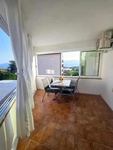 Apartments Vugica Šilo