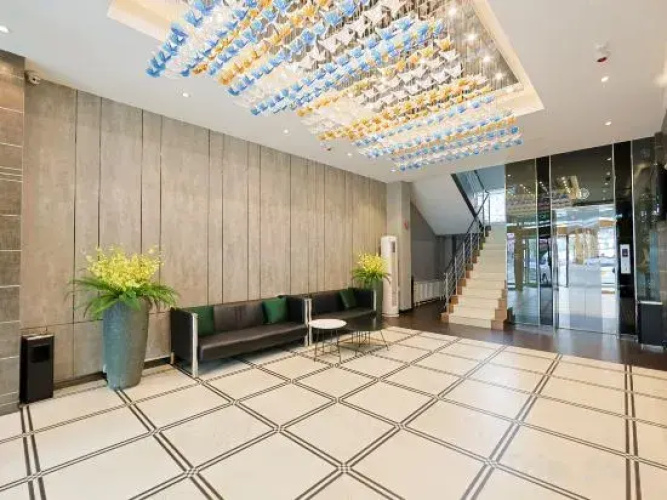 Elysees  Hotel