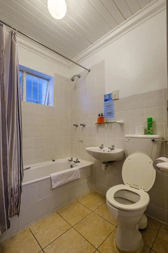 Paternoster Hotel