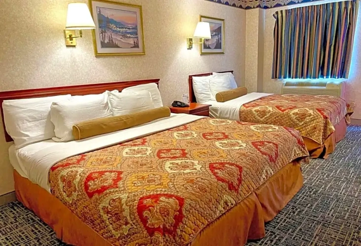 Standard Triple room