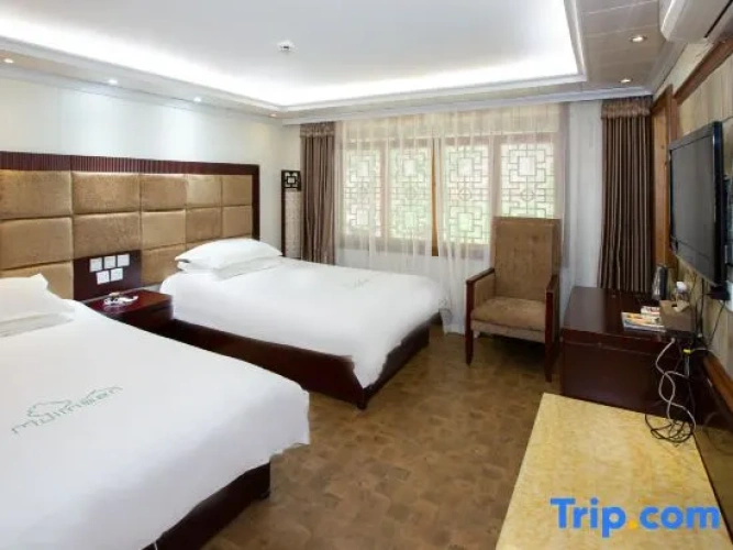 2 Bedrooms Suite