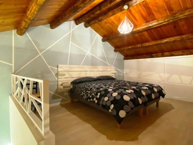 4 Bedrooms Cottage