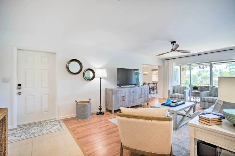3 Bedrooms Apartment