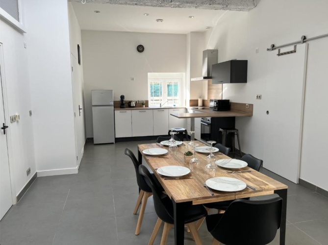 1 Bedroom Apartment