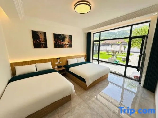 Premium Family room