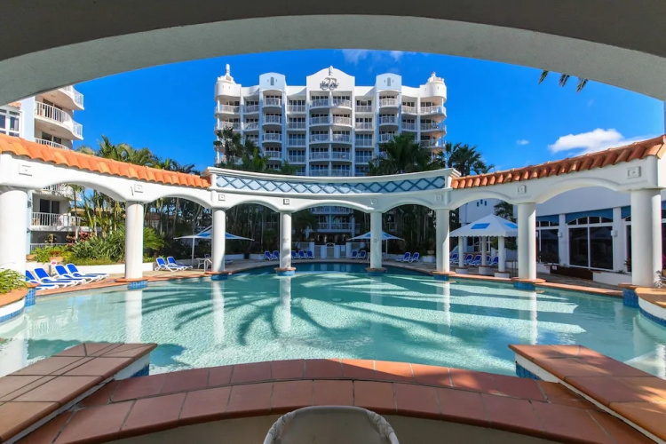 Broadbeach Luxury Apartments