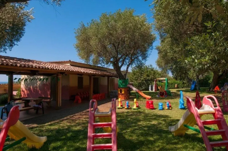 HAPPY VILLAGE Hotel Overview