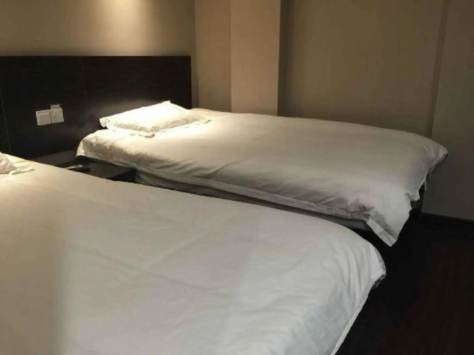 Fengxing Hostel