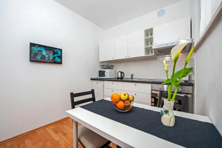 1 Bedroom Apartment with balcony and with view
