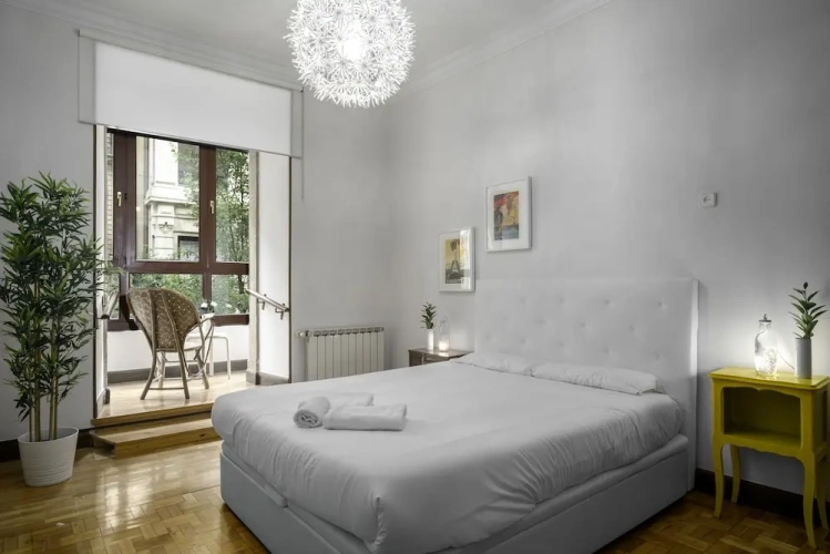 3 Bedrooms Apartment with balcony
