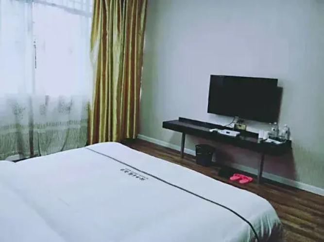 Runfeng Hotel Sandu